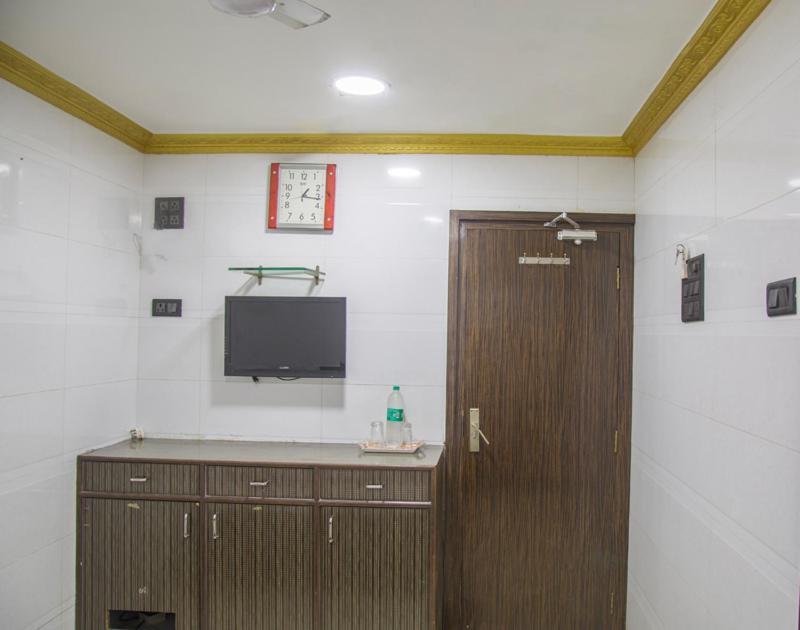 Relax Guest House ムンバイ エクステリア 写真