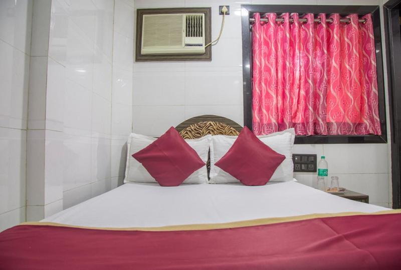 Relax Guest House ムンバイ エクステリア 写真