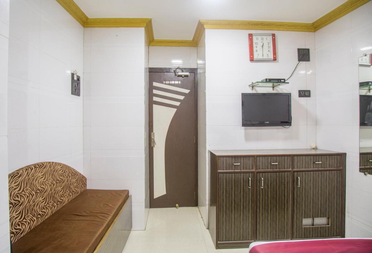 Relax Guest House ムンバイ エクステリア 写真